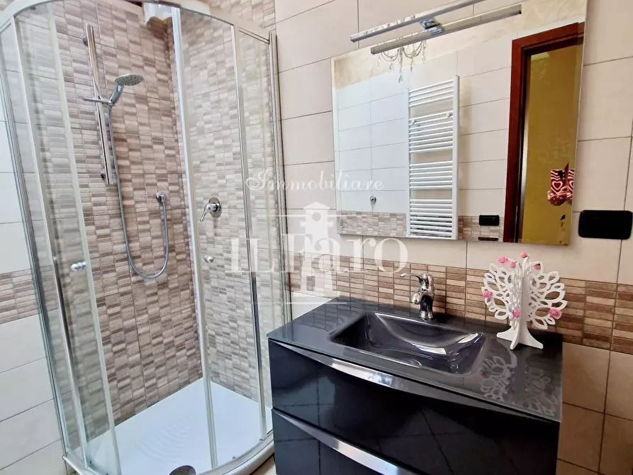 Immagine 40 di Terratetto in vendita  a Campi Bisenzio