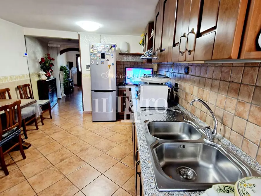 Immagine 5 di Terratetto in vendita  a Campi Bisenzio