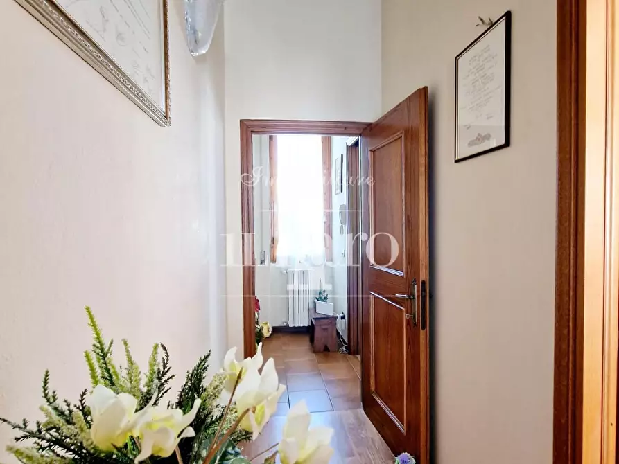 Immagine 22 di Porzione di casa in vendita  a Signa