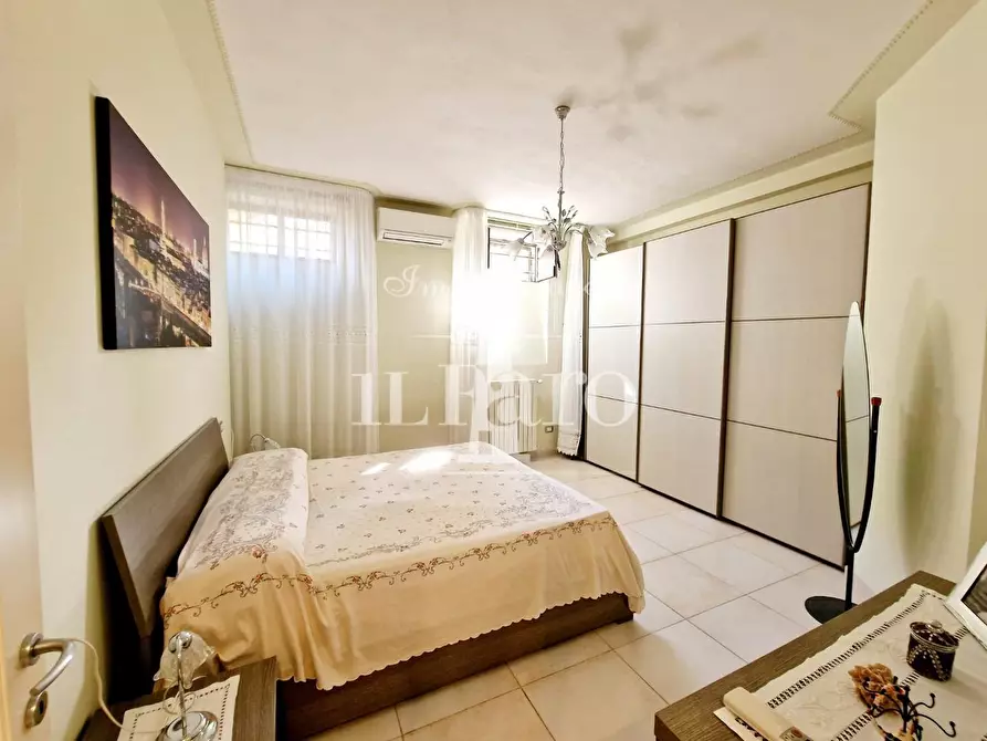 Immagine 57 di Porzione di casa in vendita  a Signa