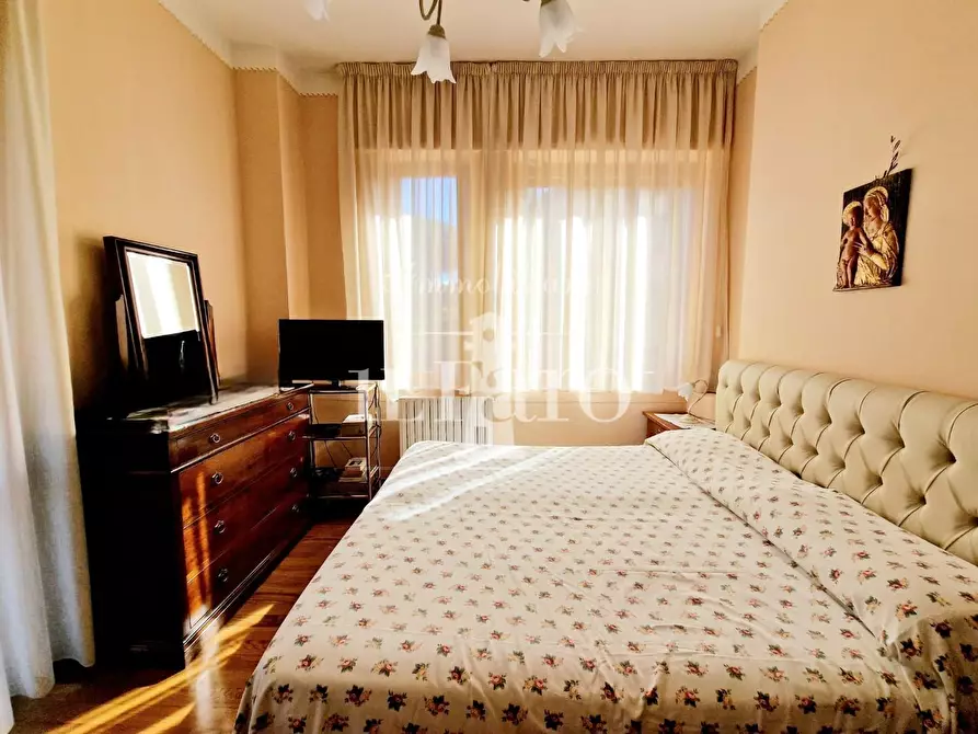 Immagine 29 di Porzione di casa in vendita  a Signa