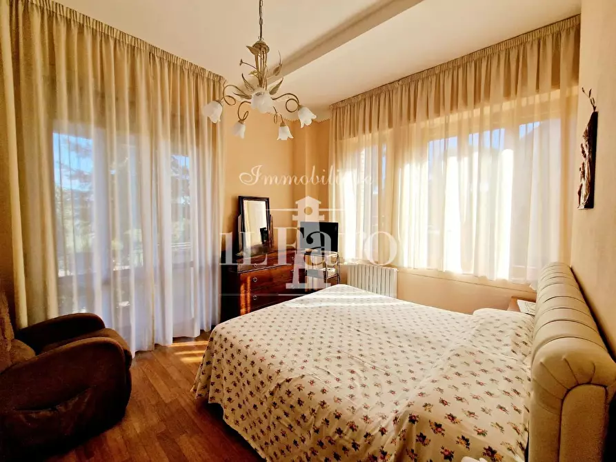 Immagine 32 di Porzione di casa in vendita  a Signa