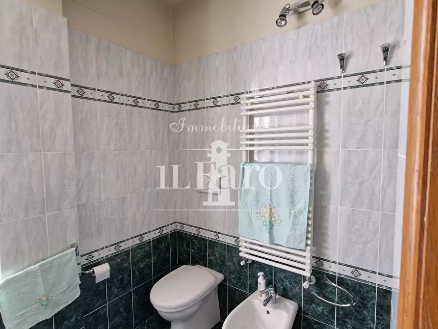 Immagine 33 di Porzione di casa in vendita  a Signa