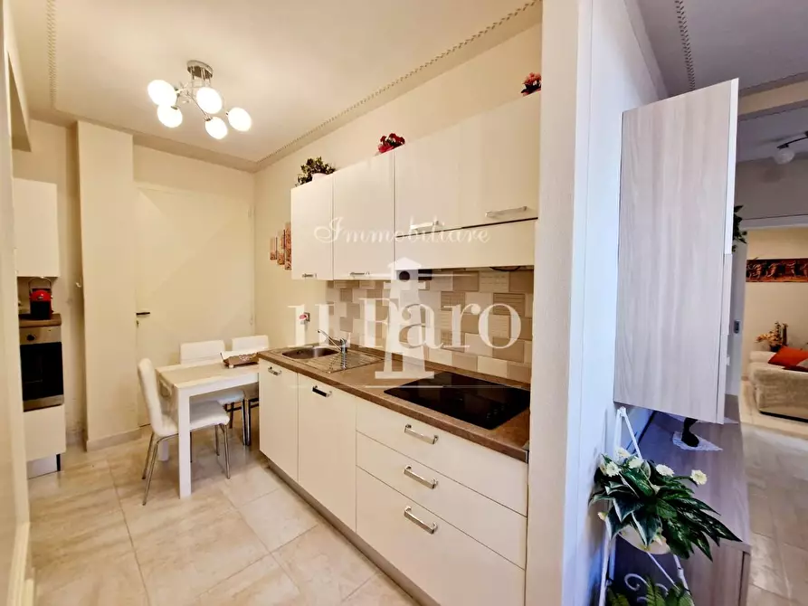 Immagine 54 di Porzione di casa in vendita  a Signa