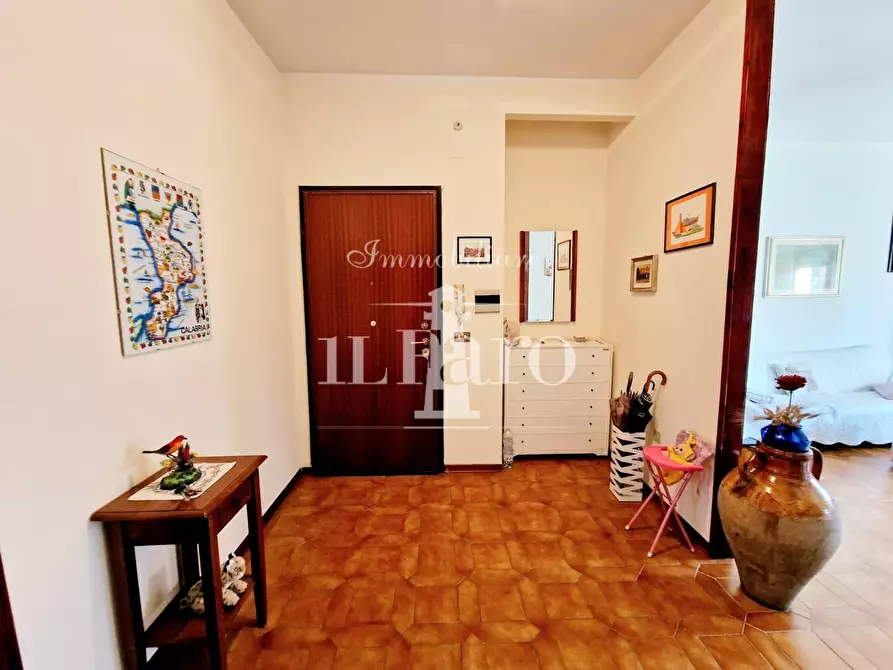 Immagine 13 di Appartamento in vendita  a Campi Bisenzio