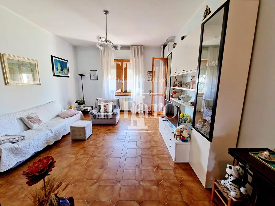 Immagine 5 di Appartamento in vendita  a Campi Bisenzio