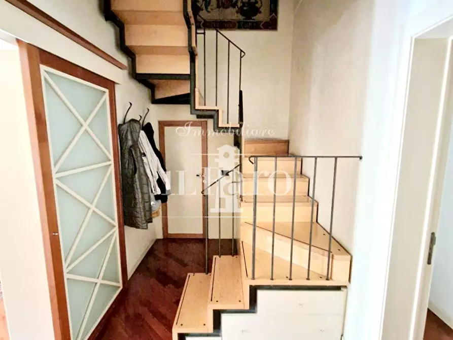 Immagine 20 di Appartamento in vendita  a Campi Bisenzio