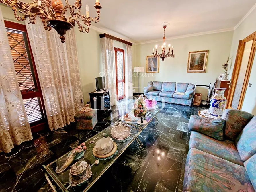 Immagine 34 di Villetta a schiera in vendita  a Sesto Fiorentino