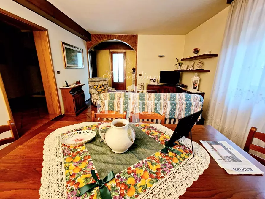 Immagine 18 di Villetta a schiera in vendita  a Sesto Fiorentino