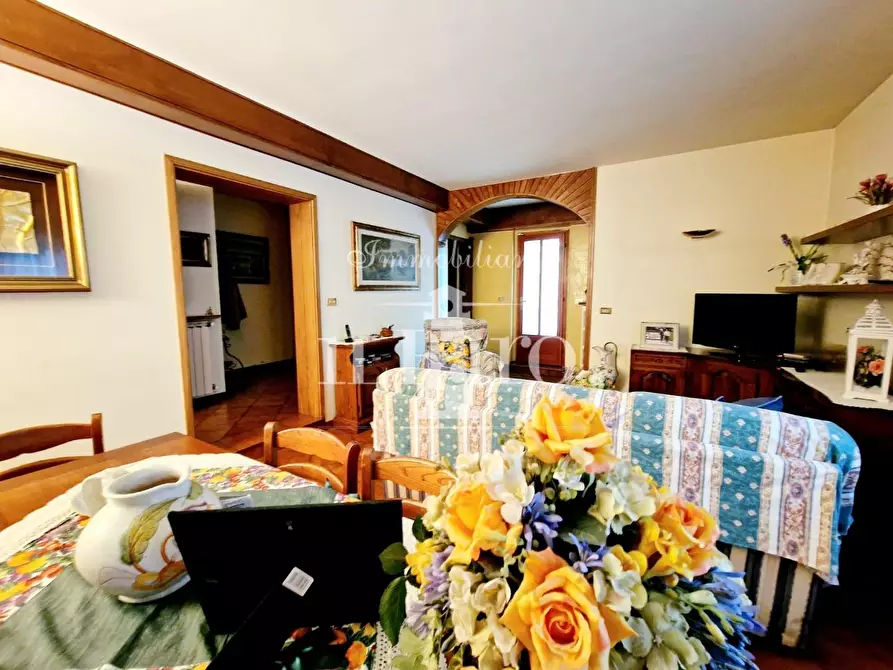 Immagine 17 di Villetta a schiera in vendita  a Sesto Fiorentino