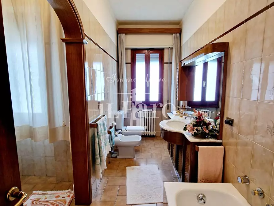 Immagine 55 di Villetta a schiera in vendita  a Sesto Fiorentino