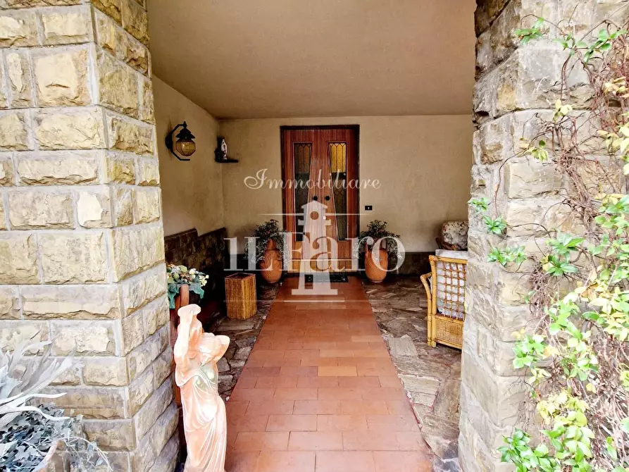 Immagine 1 di Villetta a schiera in vendita  a Sesto Fiorentino