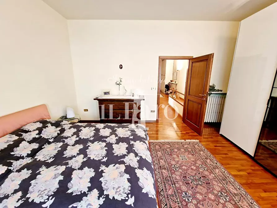 Immagine 41 di Villetta a schiera in vendita  a Sesto Fiorentino