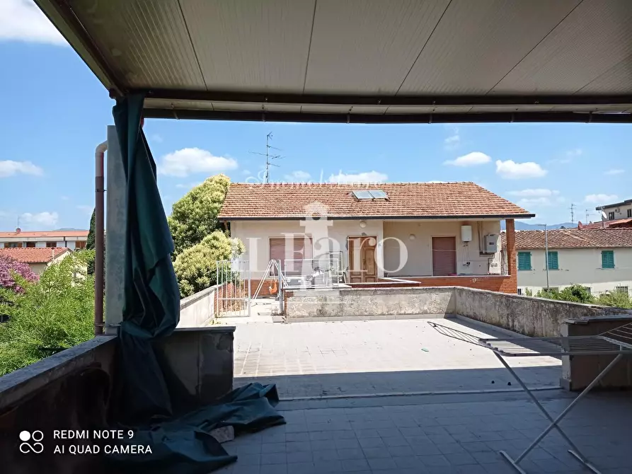 Immagine 4 di Terratetto in vendita  a Campi Bisenzio