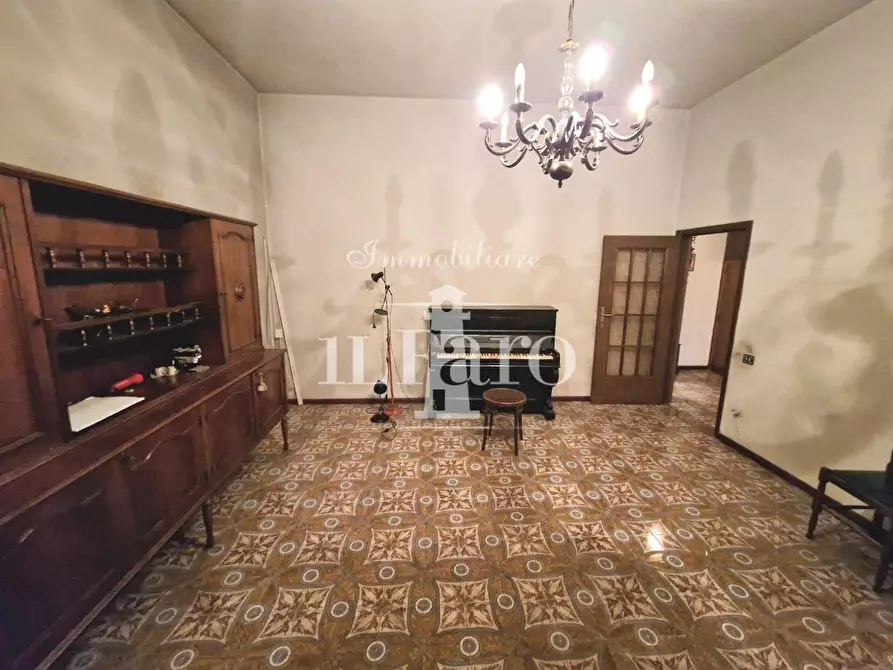 Immagine 15 di Terratetto in vendita  a Campi Bisenzio