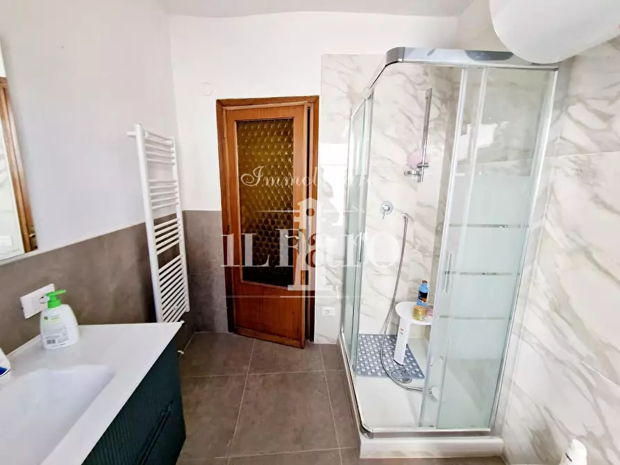 Immagine 29 di Terratetto in vendita  a Signa