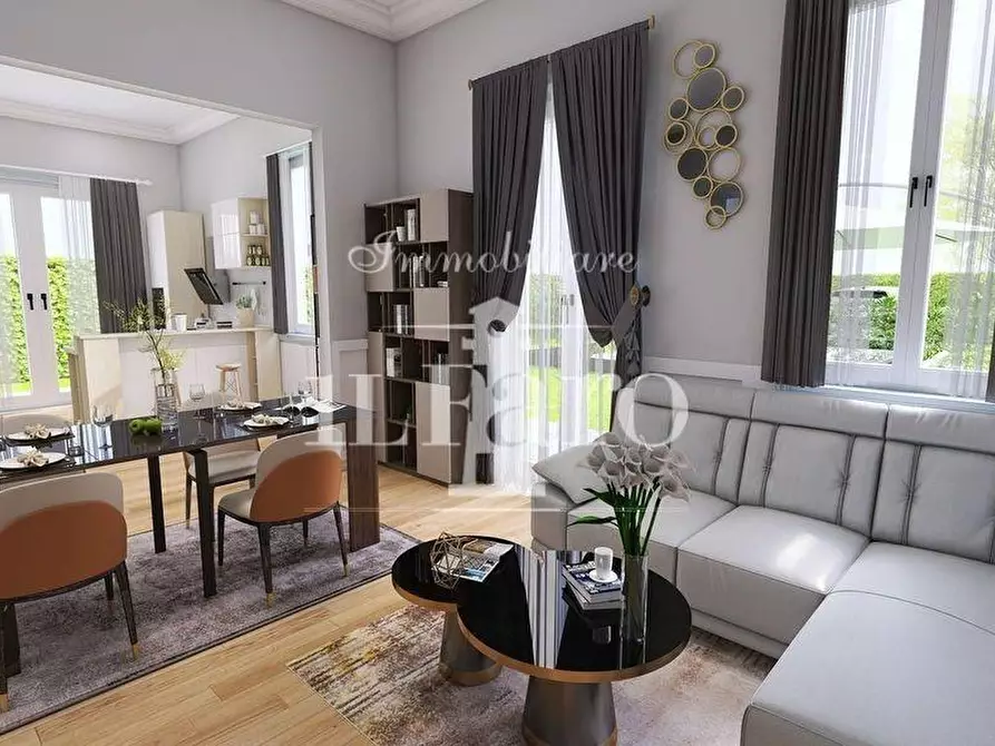 Immagine 2 di Appartamento in vendita  a Campi Bisenzio