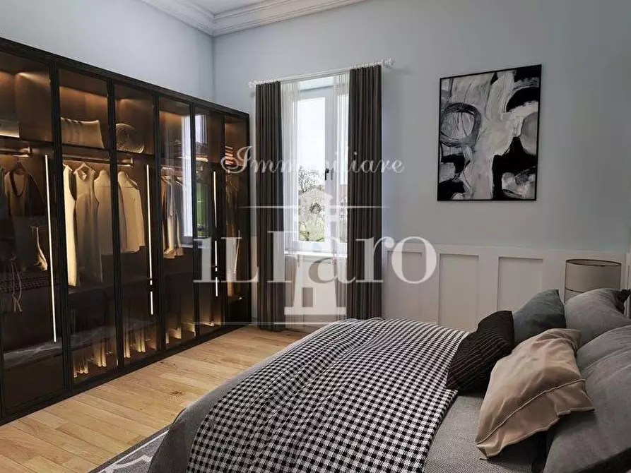 Immagine 8 di Appartamento in vendita  a Campi Bisenzio