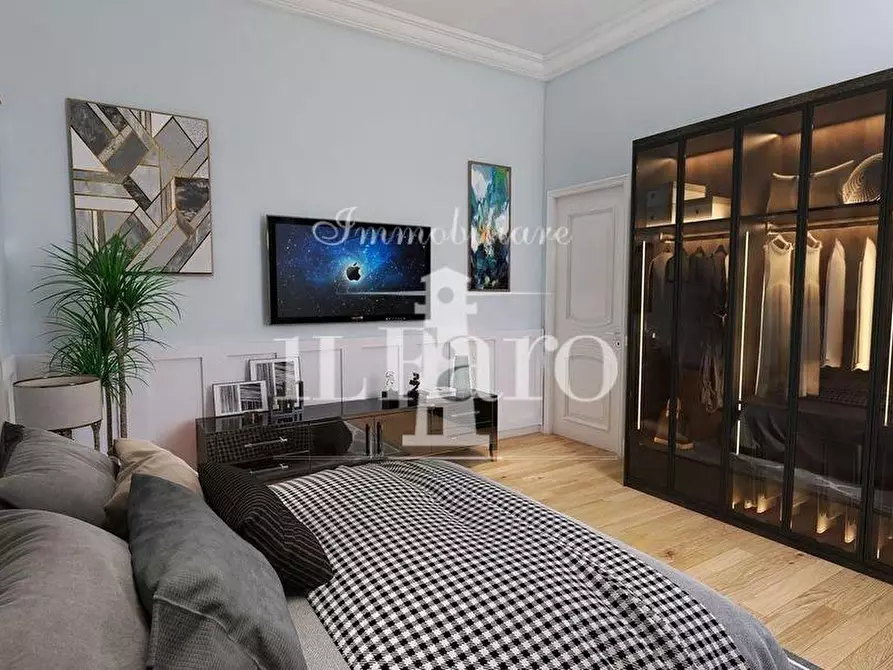 Immagine 7 di Appartamento in vendita  a Campi Bisenzio