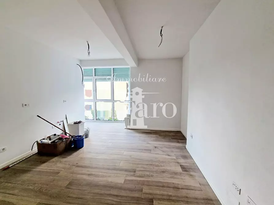 Immagine 8 di Appartamento in vendita  a Campi Bisenzio