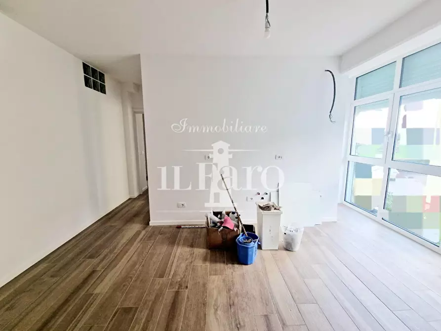 Immagine 9 di Appartamento in vendita  a Campi Bisenzio