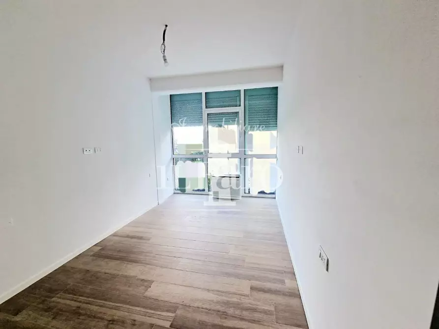 Immagine 14 di Appartamento in vendita  a Campi Bisenzio