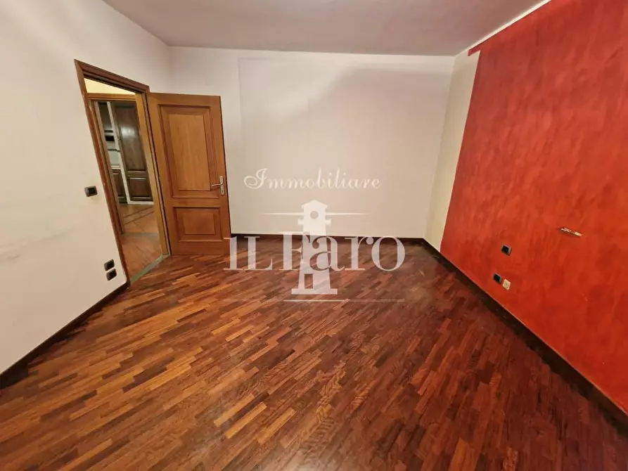 Immagine 17 di Appartamento in vendita  a Signa