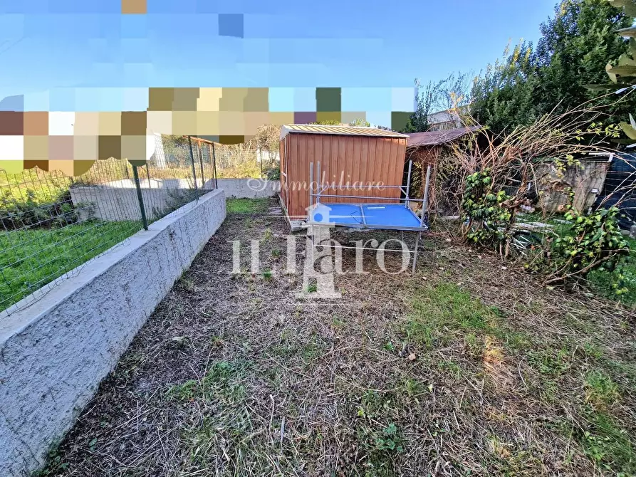 Immagine 2 di Appartamento in vendita  a Signa