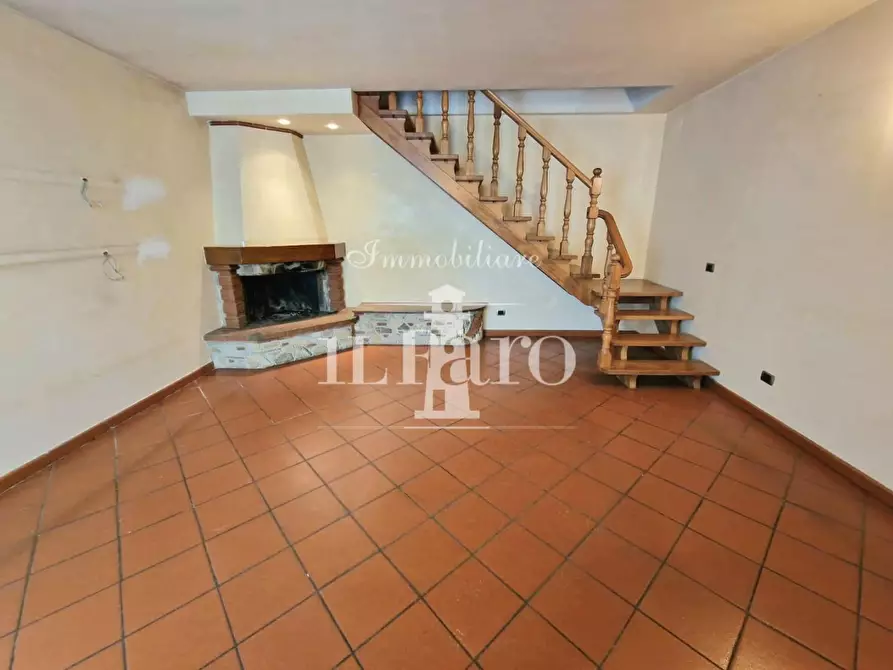 Immagine 5 di Appartamento in vendita  a Signa