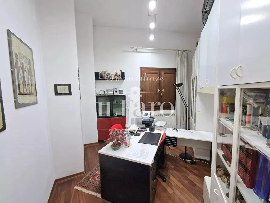 Immagine 26 di Terratetto in vendita  a Campi Bisenzio