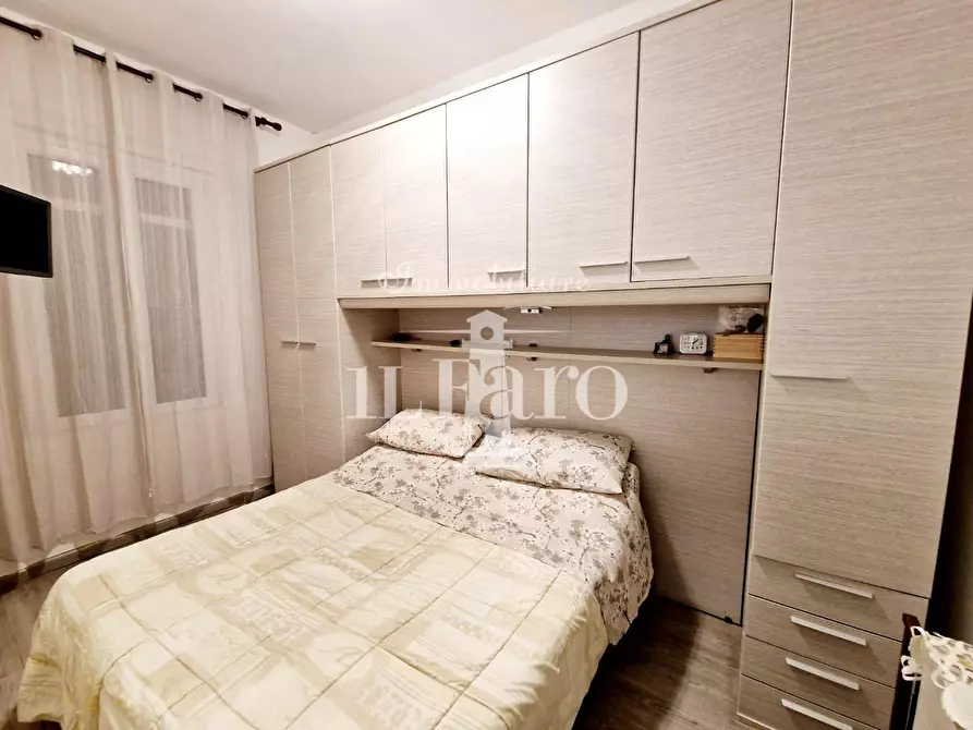 Immagine 21 di Terratetto in vendita  a Campi Bisenzio