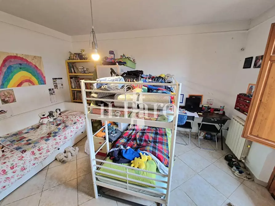 Immagine 13 di Villetta a schiera in vendita  a Campi Bisenzio