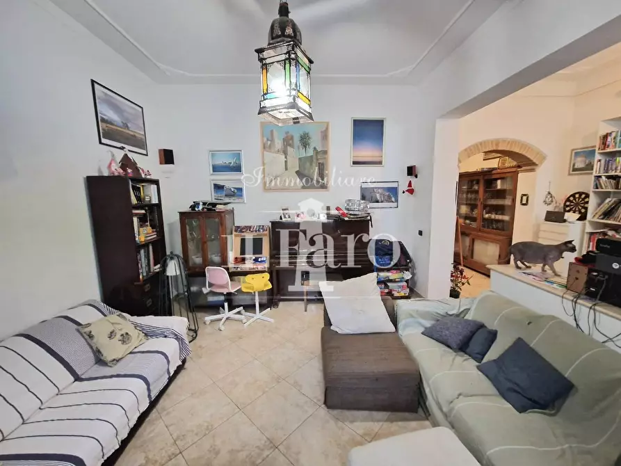 Immagine 2 di Villetta a schiera in vendita  a Campi Bisenzio