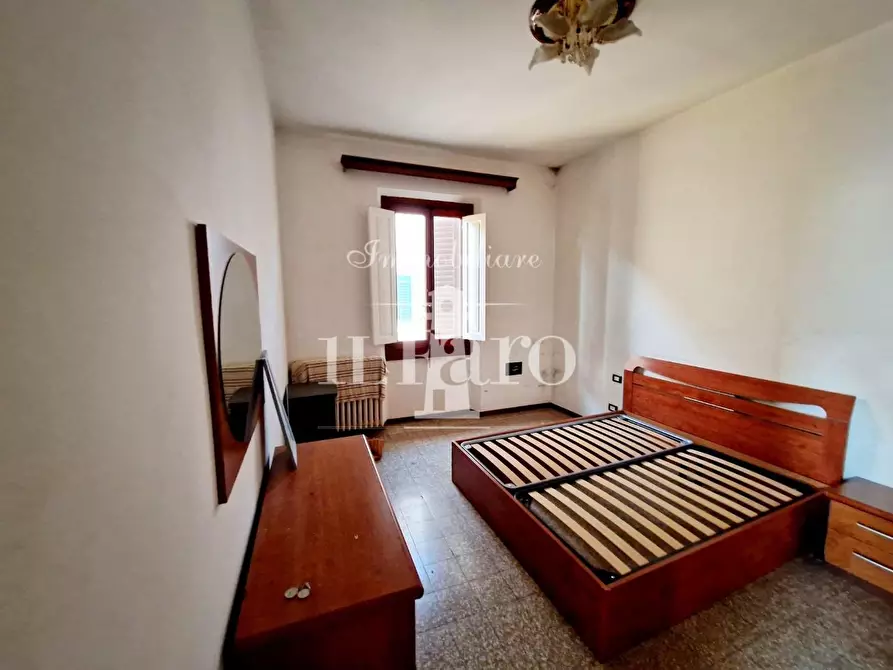 Immagine 14 di Terratetto in vendita  a Campi Bisenzio