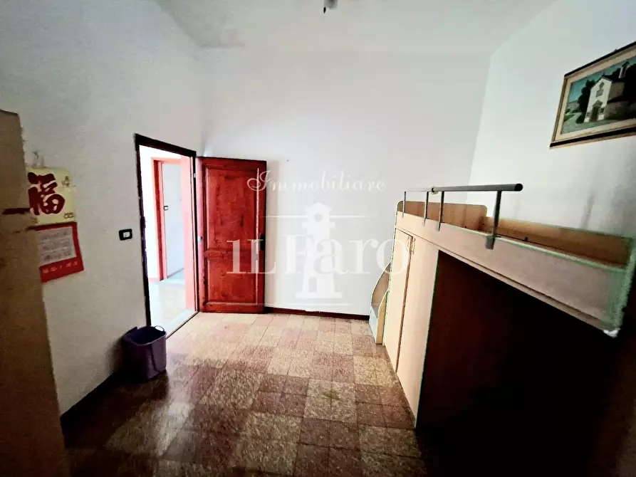 Immagine 12 di Terratetto in vendita  a Campi Bisenzio