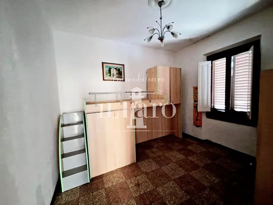 Immagine 11 di Terratetto in vendita  a Campi Bisenzio