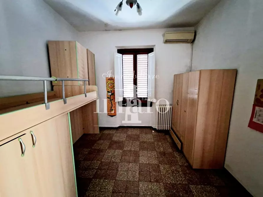 Immagine 9 di Terratetto in vendita  a Campi Bisenzio