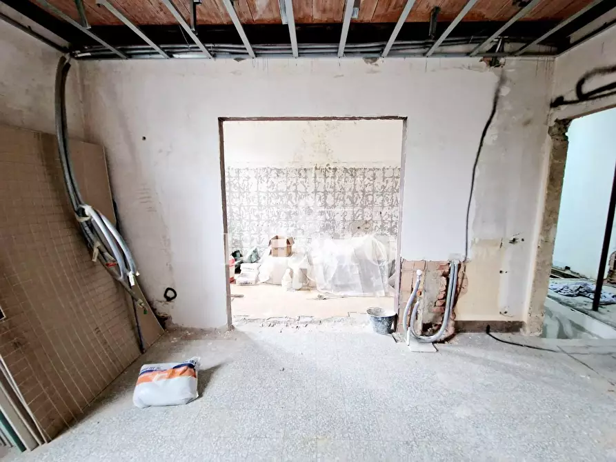 Immagine 12 di Terratetto in vendita  a Campi Bisenzio