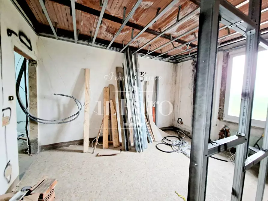 Immagine 13 di Terratetto in vendita  a Campi Bisenzio