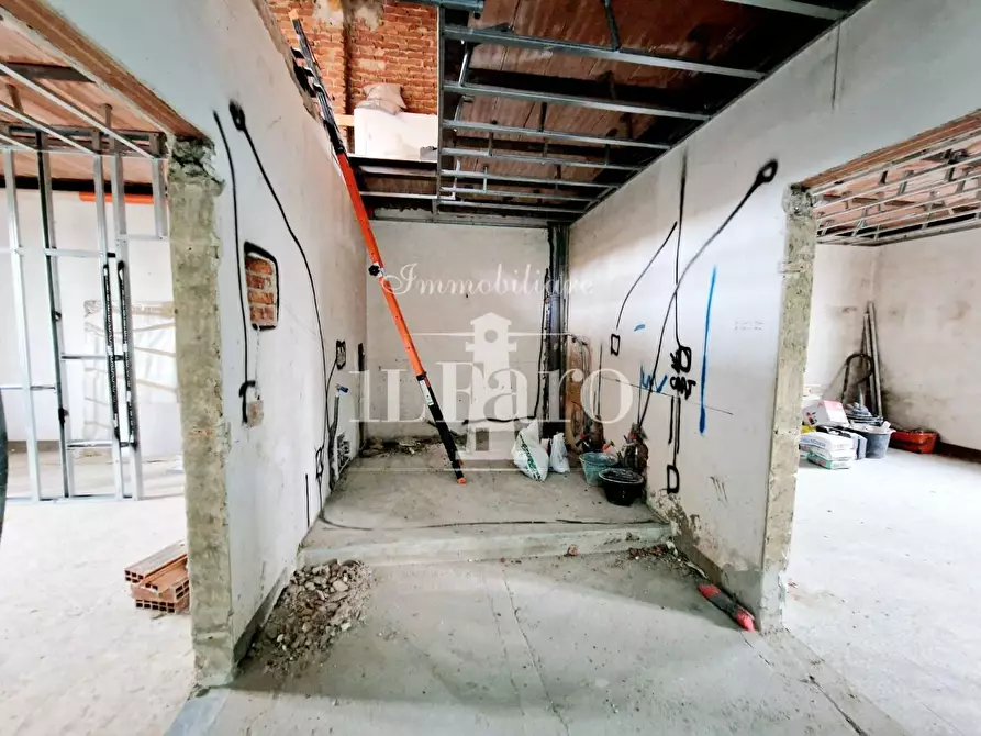 Immagine 14 di Terratetto in vendita  a Campi Bisenzio