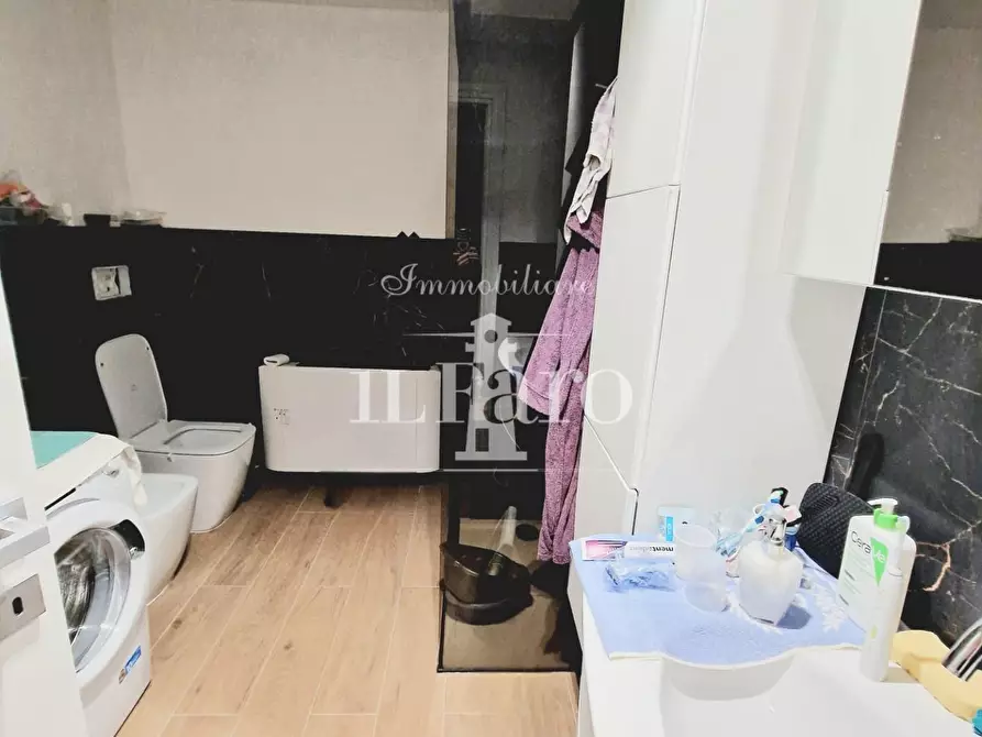 Immagine 10 di Terratetto in vendita  a Campi Bisenzio