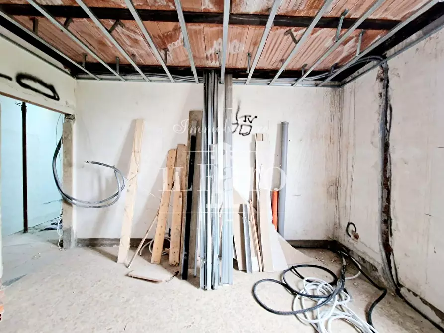 Immagine 24 di Terratetto in vendita  a Campi Bisenzio