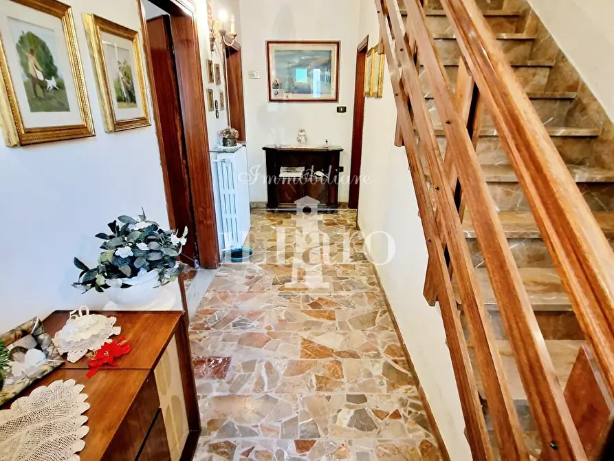 Immagine 8 di Terratetto in vendita  a Campi Bisenzio