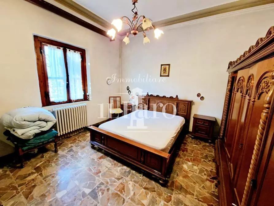 Immagine 33 di Terratetto in vendita  a Campi Bisenzio