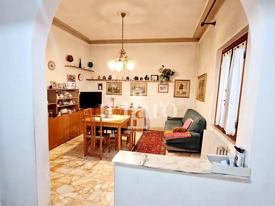 Immagine 17 di Terratetto in vendita  a Campi Bisenzio