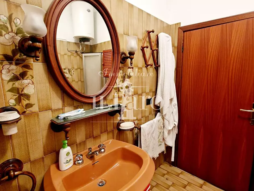 Immagine 44 di Terratetto in vendita  a Campi Bisenzio