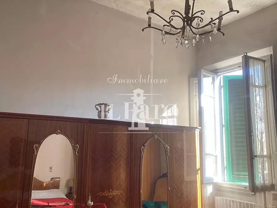 Immagine 10 di Terratetto in vendita  a Campi Bisenzio