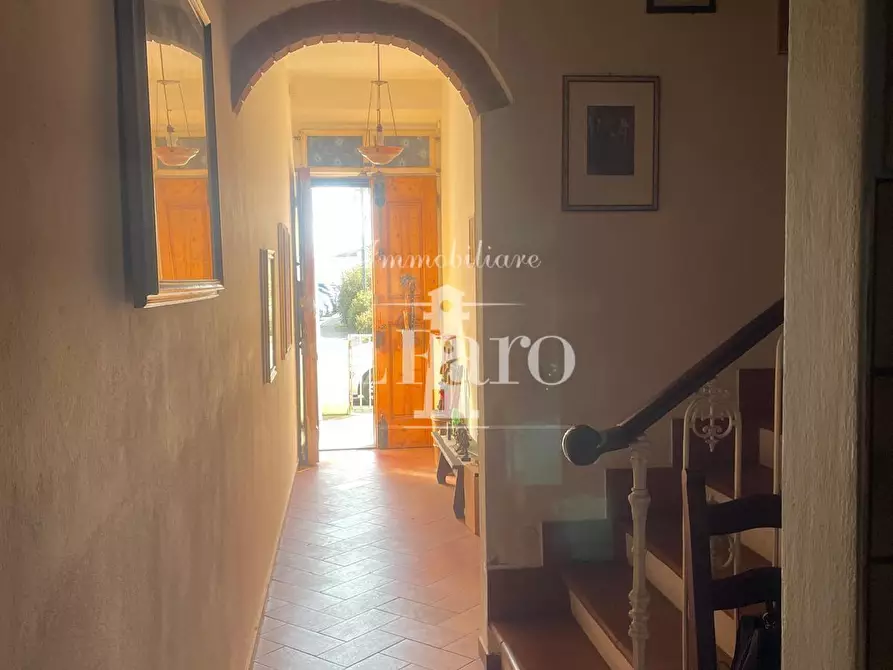 Immagine 16 di Terratetto in vendita  a Campi Bisenzio