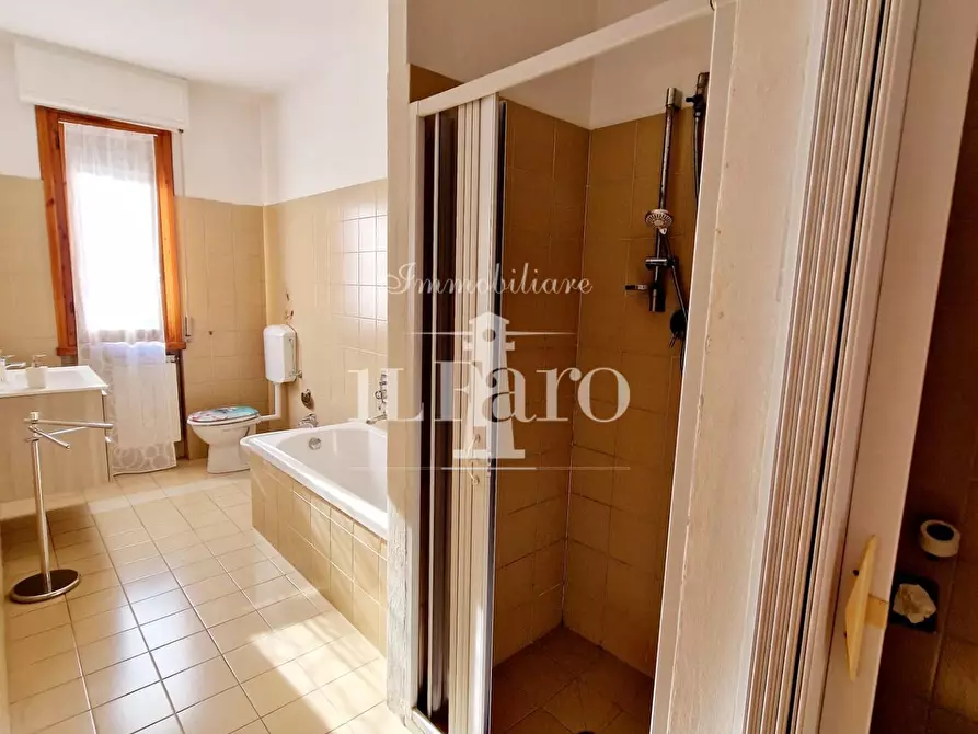 Immagine 26 di Appartamento in vendita  a Signa