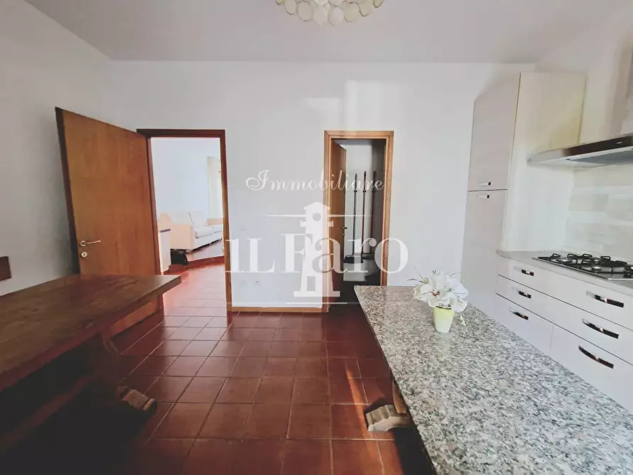 Immagine 11 di Appartamento in vendita  a Signa